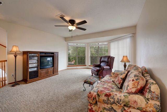 3512 Sierra Rica Drive NW, Albuquerque, NM 87120