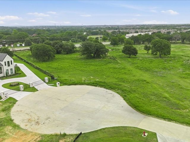 1109 Vera Court, Bartonville, TX 76226