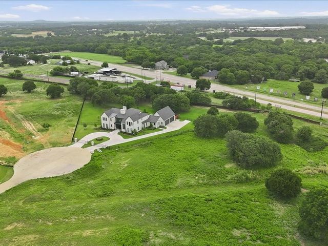 1109 Vera Court, Bartonville, TX 76226