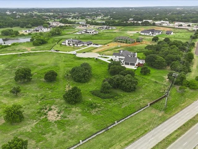 1109 Vera Court, Bartonville, TX 76226