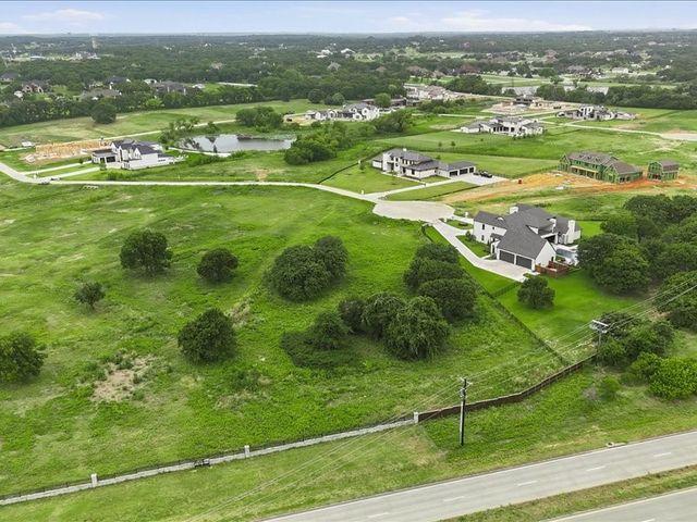 1109 Vera Court, Bartonville, TX 76226