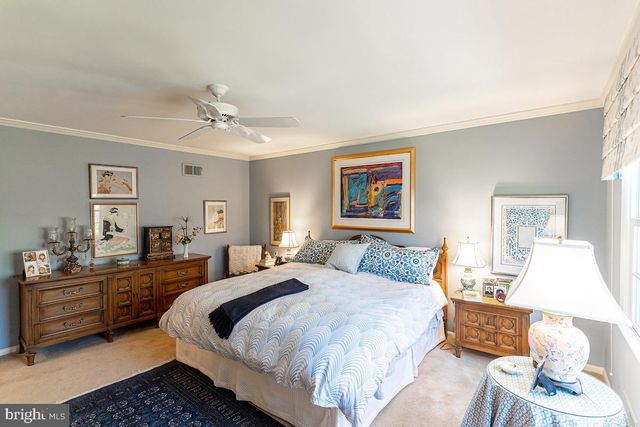 11905 VIEWCREST TER, Silver Spring, MD 20902