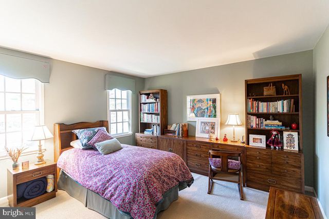 11905 VIEWCREST TER, Silver Spring, MD 20902