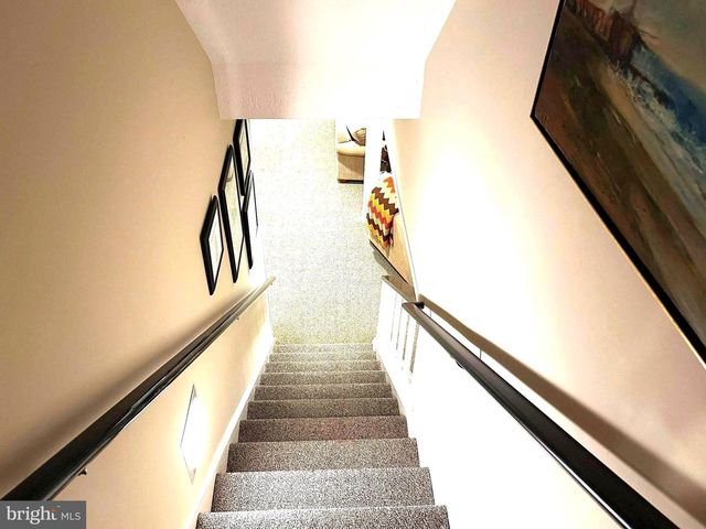11905 VIEWCREST TER, Silver Spring, MD 20902