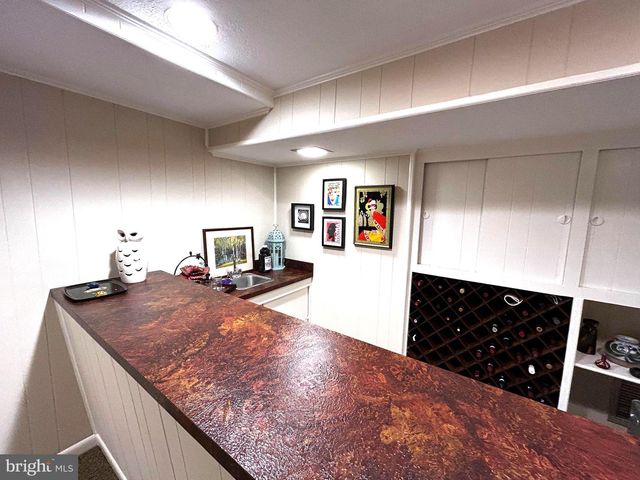 11905 VIEWCREST TER, Silver Spring, MD 20902