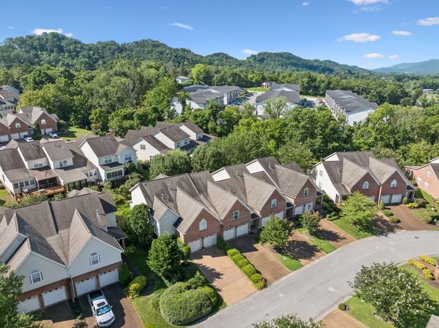 4550 Fire Pink Trail, Chattanooga, TN 37415