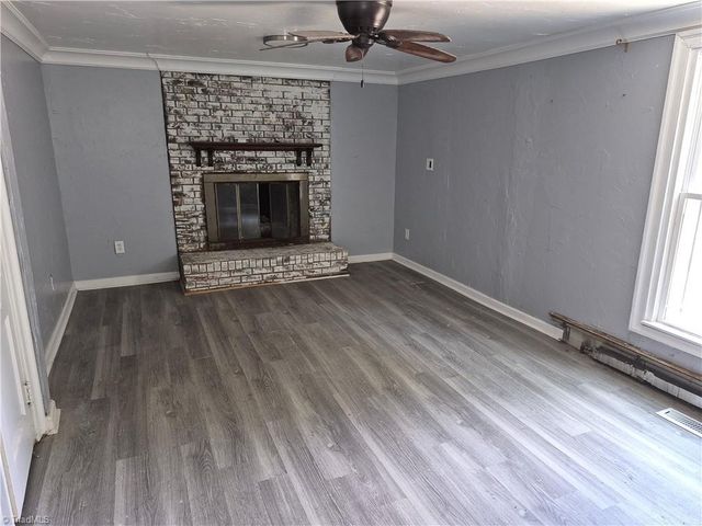 1819 J Avenue, Greensboro, NC 27403