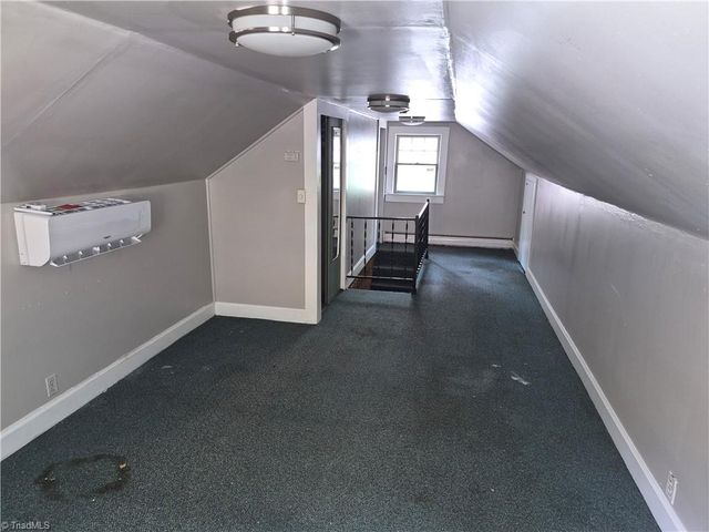 1819 J Avenue, Greensboro, NC 27403