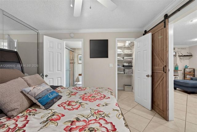 1308 Bayview Drive 2B, Fort Lauderdale, FL 33304