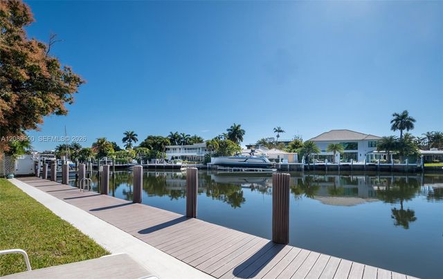 1308 Bayview Drive 2B, Fort Lauderdale, FL 33304
