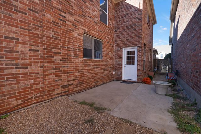 1024 Alyssa Lane, Carrollton, TX 75006