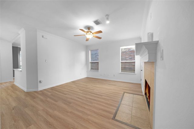 1024 Alyssa Lane, Carrollton, TX 75006