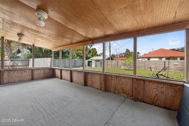 7 Jeanette Drive, Deland, FL 32720