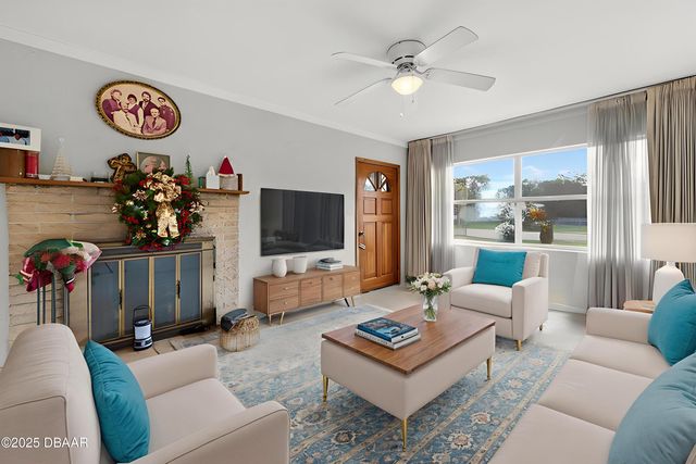 7 Jeanette Drive, Deland, FL 32720