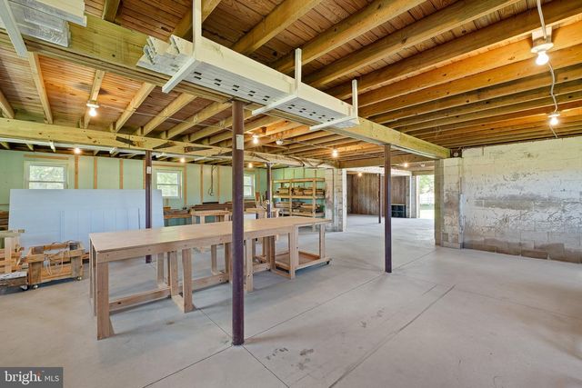 5916 SUMMIT BRIDGE RD, Townsend, DE 19734