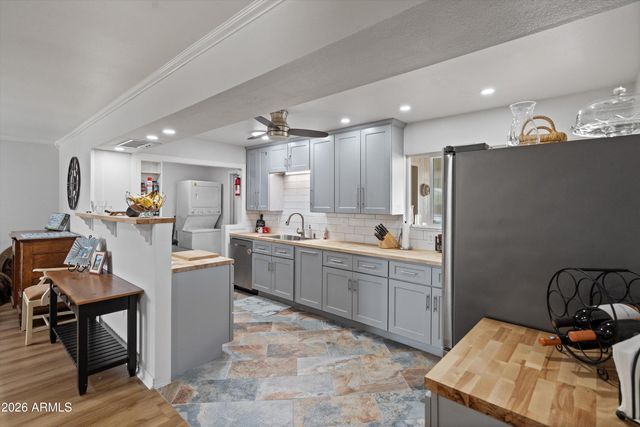 18614 N 133RD Avenue, Sun City West, AZ 85375