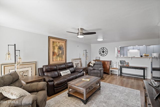 18614 N 133RD Avenue, Sun City West, AZ 85375