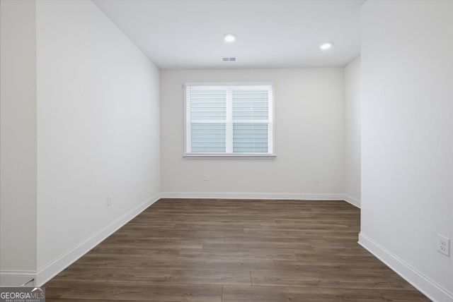 131 Dew Drop Pt, Dallas, GA 30157