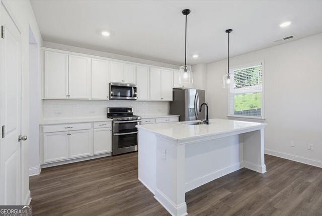 131 Dew Drop Pt, Dallas, GA 30157