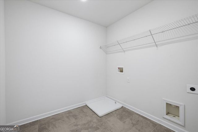 131 Dew Drop Pt, Dallas, GA 30157