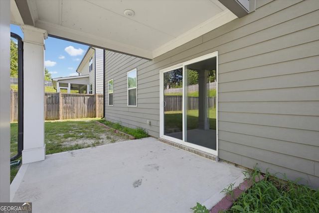 131 Dew Drop Pt, Dallas, GA 30157