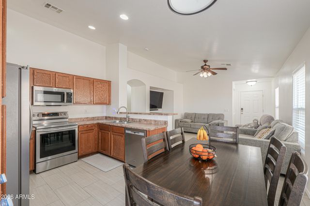 41376 W BRAVO Drive, Maricopa, AZ 85138