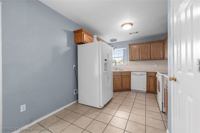 104 Commanche Loop, Roland, OK 74954