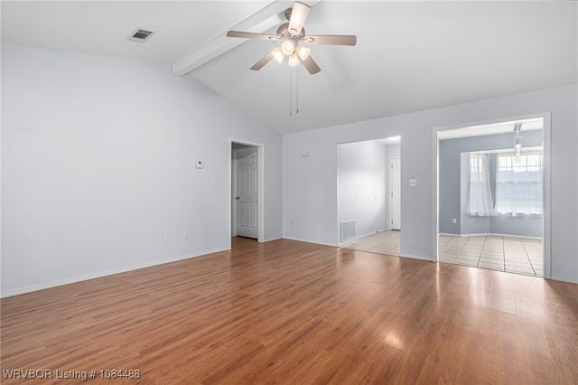 104 Commanche Loop, Roland, OK 74954