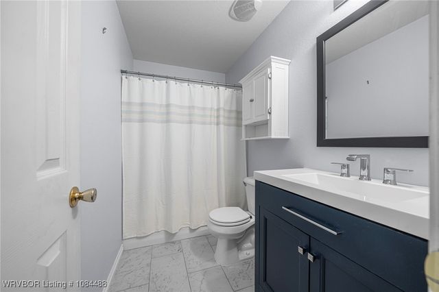 104 Commanche Loop, Roland, OK 74954