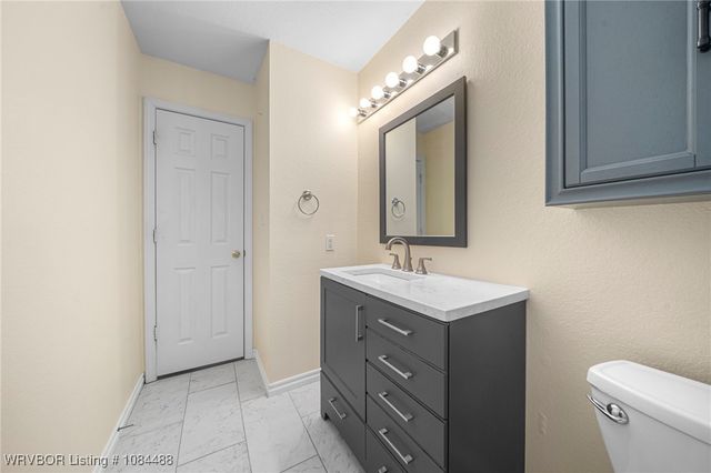 104 Commanche Loop, Roland, OK 74954