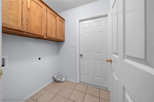 104 Commanche Loop, Roland, OK 74954