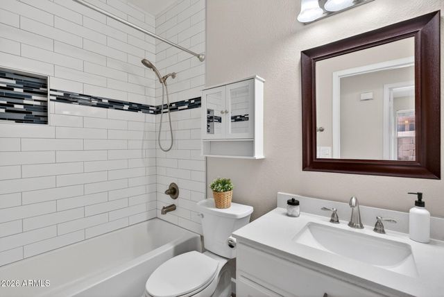 1787 E ERIE Street, Gilbert, AZ 85295