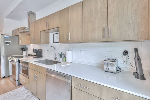 920 South St Apt 205, Nashville, TN 37203