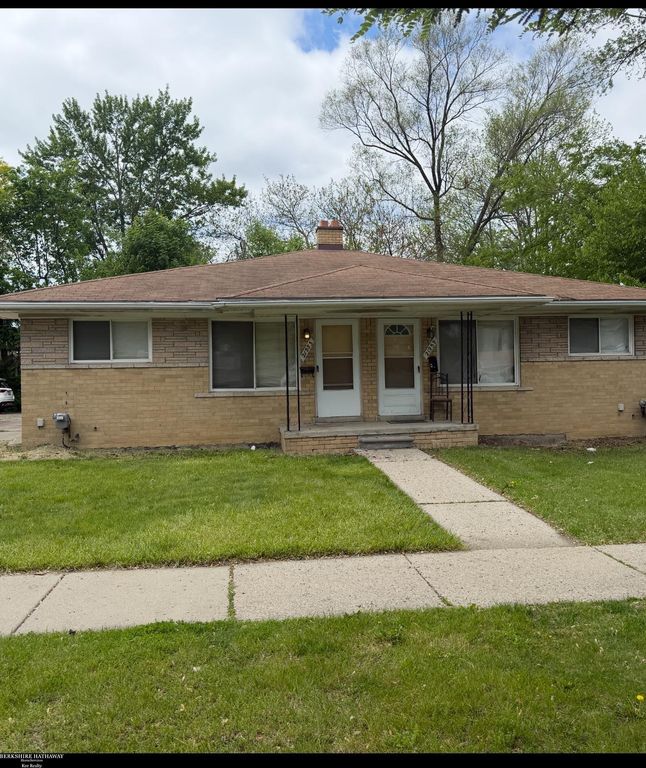 21953 Coolidge Highway, Oak Park, MI 48237