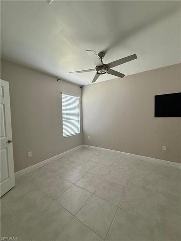 635 NE 6th PL, Cape Coral, FL 33909