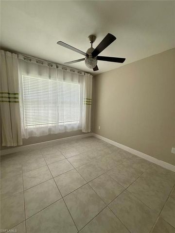 635 NE 6th PL, Cape Coral, FL 33909