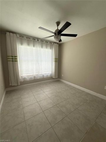 635 NE 6th PL, Cape Coral, FL 33909