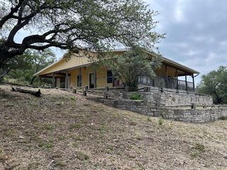 21511 Perry CV, Lago Vista, TX 78645