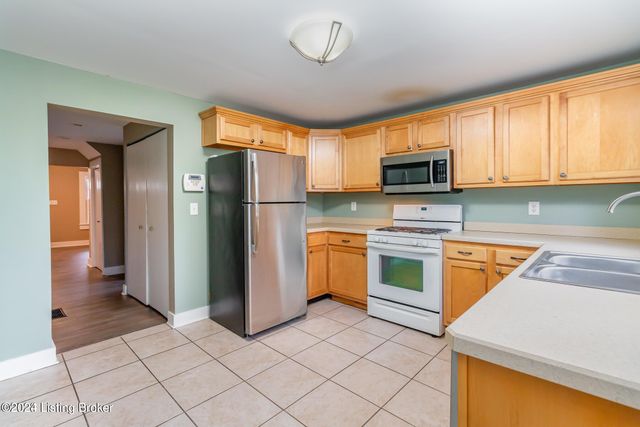 248 Kennedy Ave A, Louisville, KY 40206