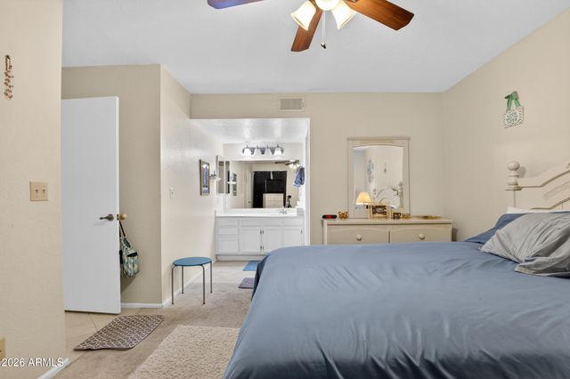 10610 S 48TH Street 1057, Phoenix, AZ 85044