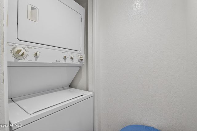 10610 S 48TH Street 1057, Phoenix, AZ 85044