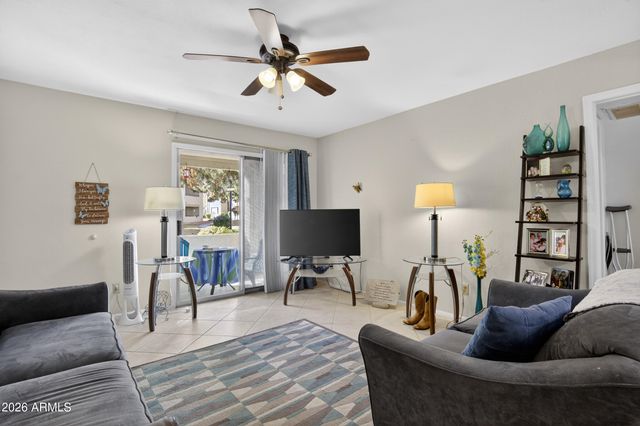 10610 S 48TH Street 1057, Phoenix, AZ 85044