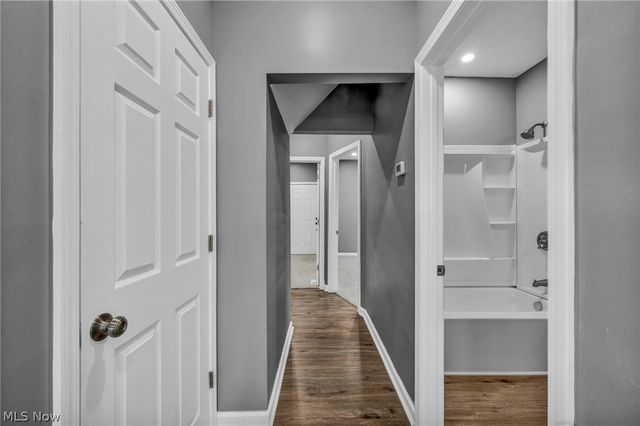 4011 Robert Avenue, Cleveland, OH 44109