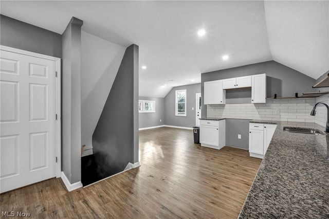 4011 Robert Avenue, Cleveland, OH 44109