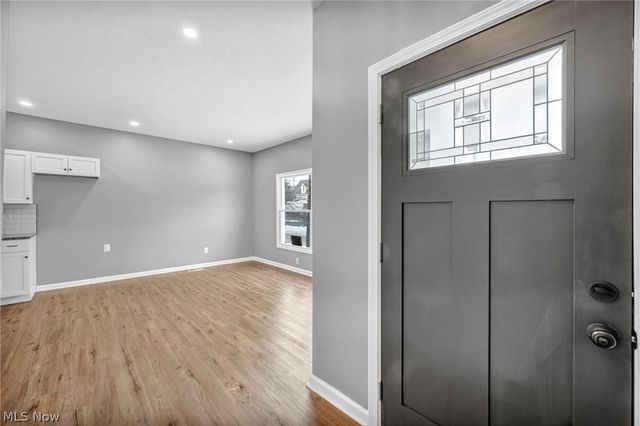 4011 Robert Avenue, Cleveland, OH 44109