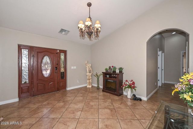 3737 W CROCUS Drive, Phoenix, AZ 85053