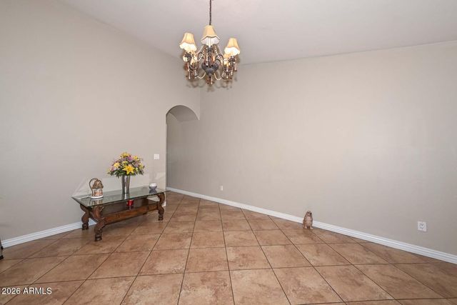 3737 W CROCUS Drive, Phoenix, AZ 85053