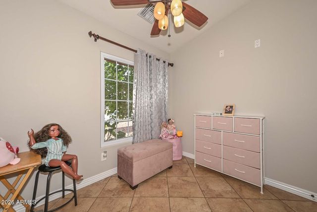 3737 W CROCUS Drive, Phoenix, AZ 85053