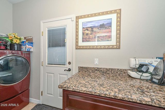 3737 W CROCUS Drive, Phoenix, AZ 85053