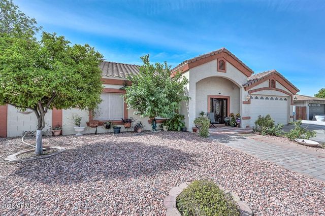 3737 W CROCUS Drive, Phoenix, AZ 85053